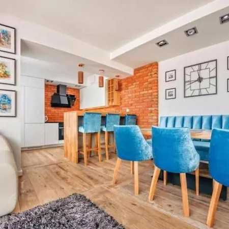 Chic - Great Location - Swietej Barbary Гданьск