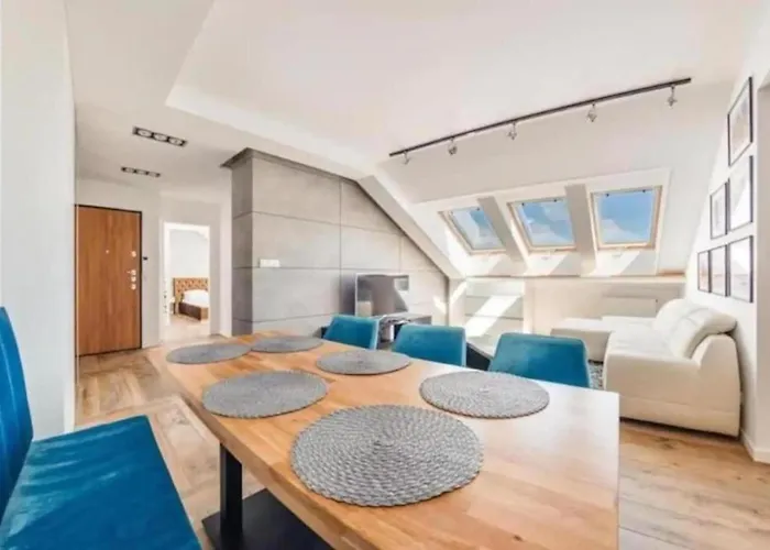 Chic - Great Location - Swietej Barbary Апартаменты